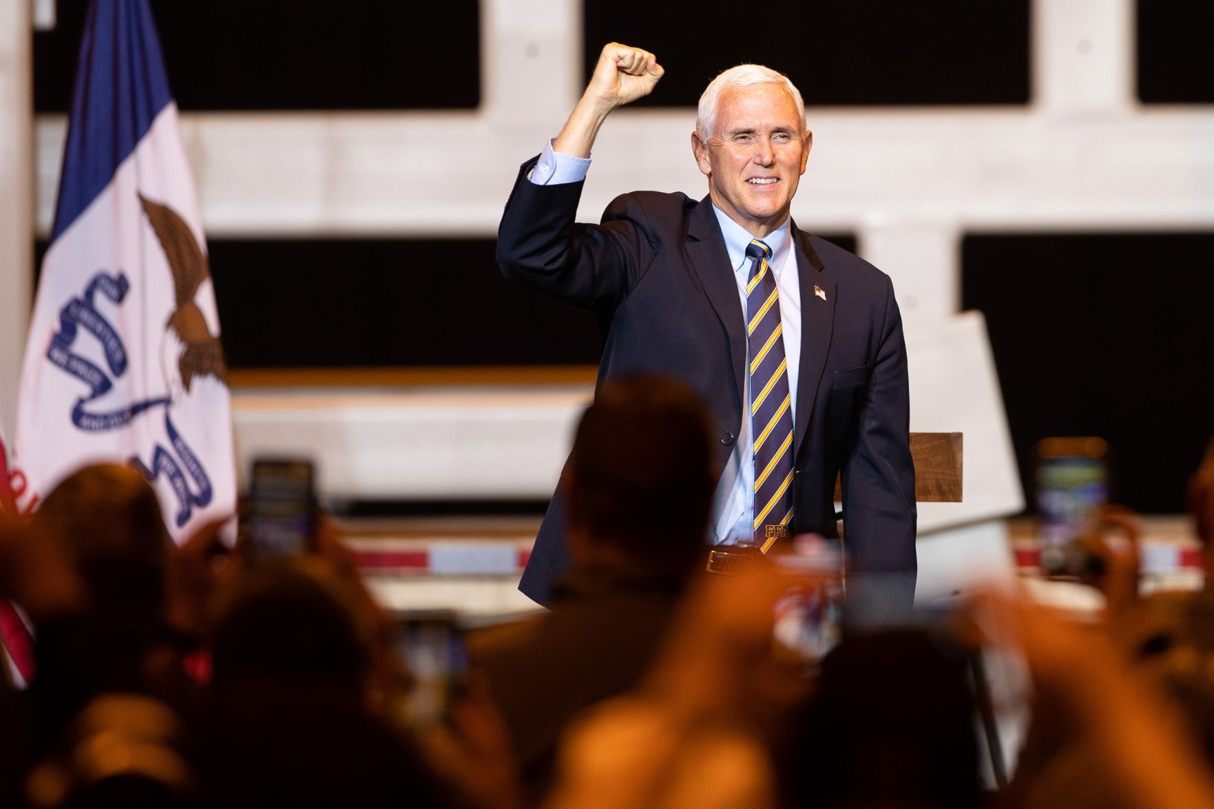 Pence visits Carter Lake